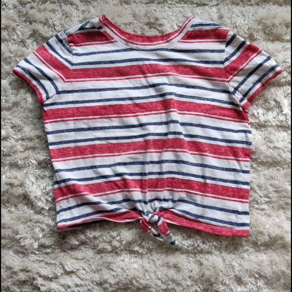 EUC Pair of girl's striped short sleeve shirts - Picture 2 of 5